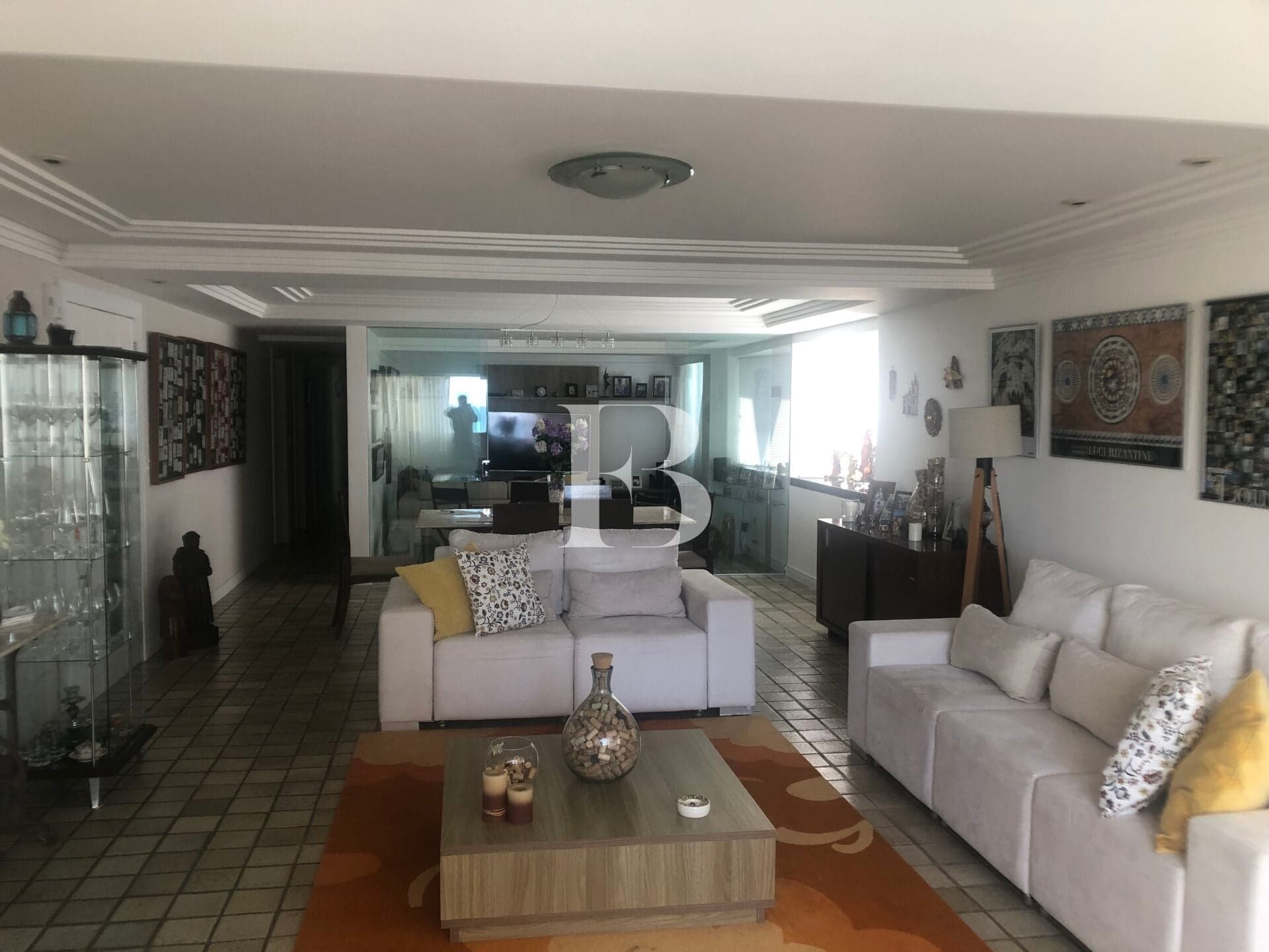 Apartamento na Rua Setúbal espaçoso com 198m² e 4 quartos, bem localizado com área de lazer incrível e Linda Vista para o Mar em Boa Viagem
