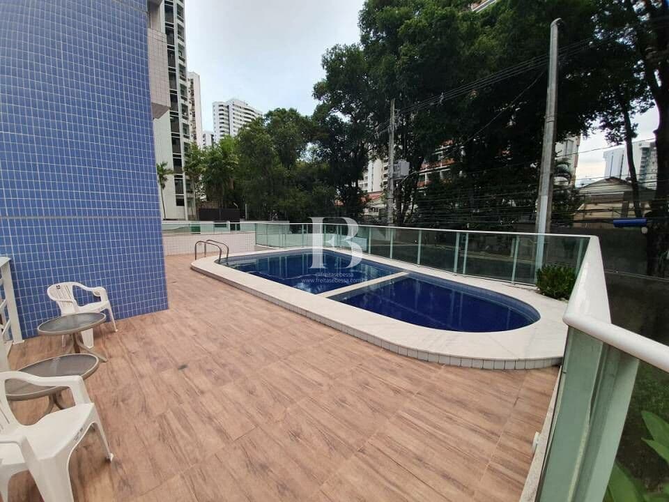 Apartamento com 144m² com 4 quartos no Espinheiro