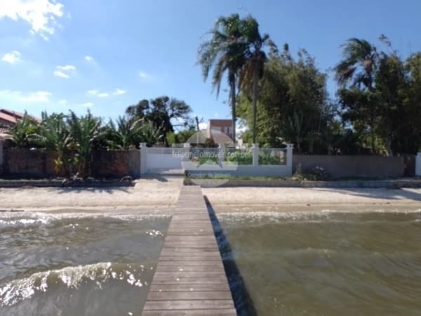Casa em Laguna - Cabeçudas