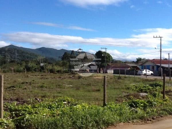 Lote/Terreno em Imbituba - Araçatuba