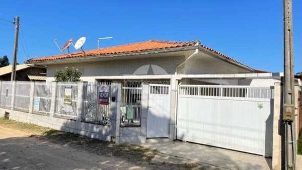 Casa em Laguna - Caputera