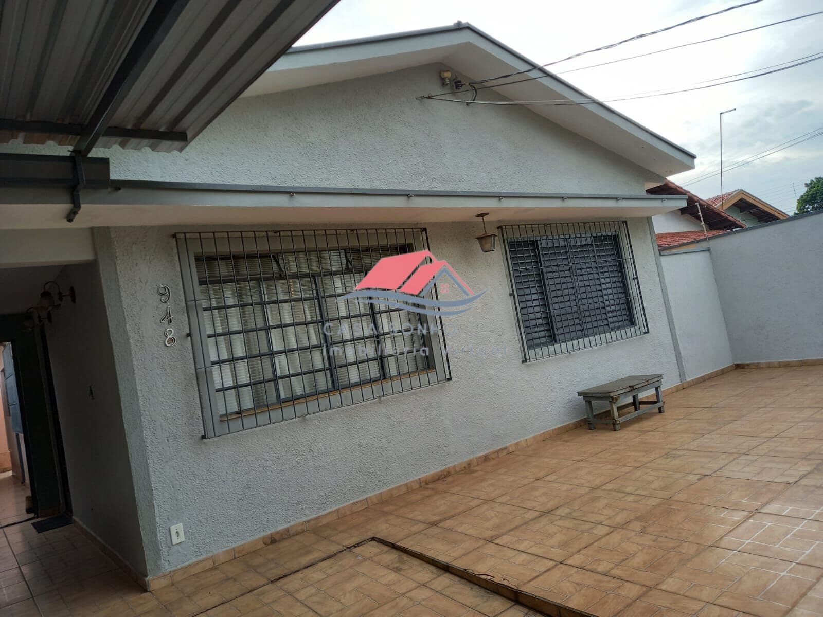 Vende-se Casa Padrão no Jardim Novo I em Mogi Guaçu-SP.
