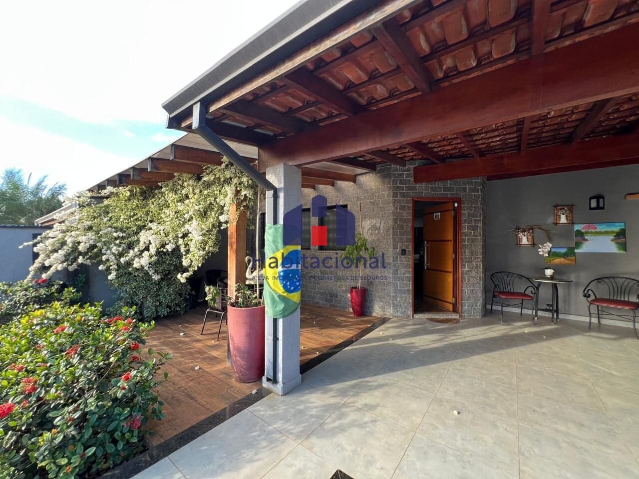🏡 Casa à Venda no Condomínio Las Palmas