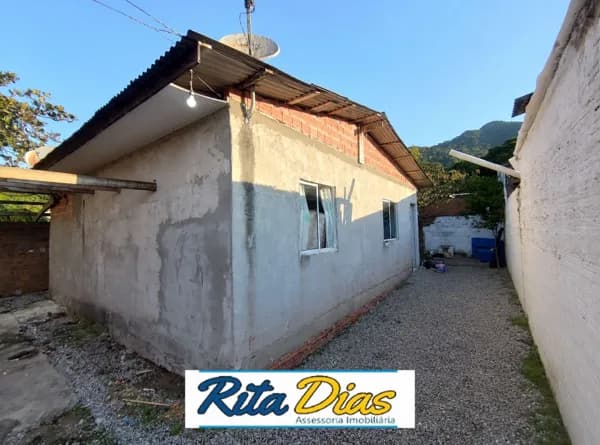 Casa Alvenaria em Sertãozinho, Matinhos/PR