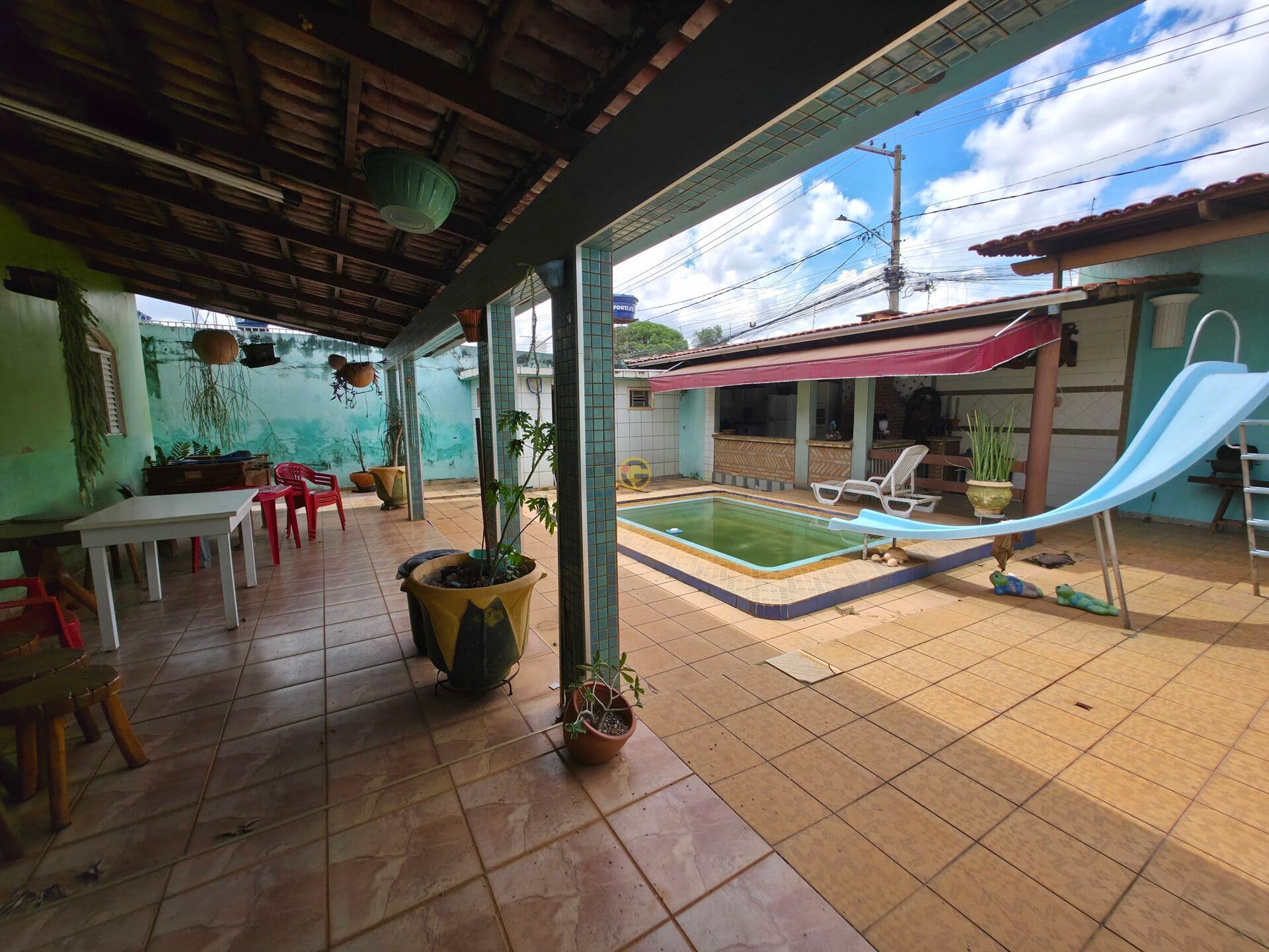 CASA COM 754M² + PISCINA E ÁREA GOURMET NO PARQUE REAL | OPORTUNIDADE EM APARECIDA DE GOIÂNIA
