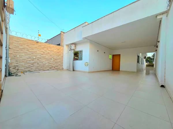 CASA À VENDA NA REGIÃO DO VILA BRASÍLIA, 4 QUARTOS, 3 SUÍTES, ENERGIA SOLAR, APARECIDA DE GOIÂNIA GO