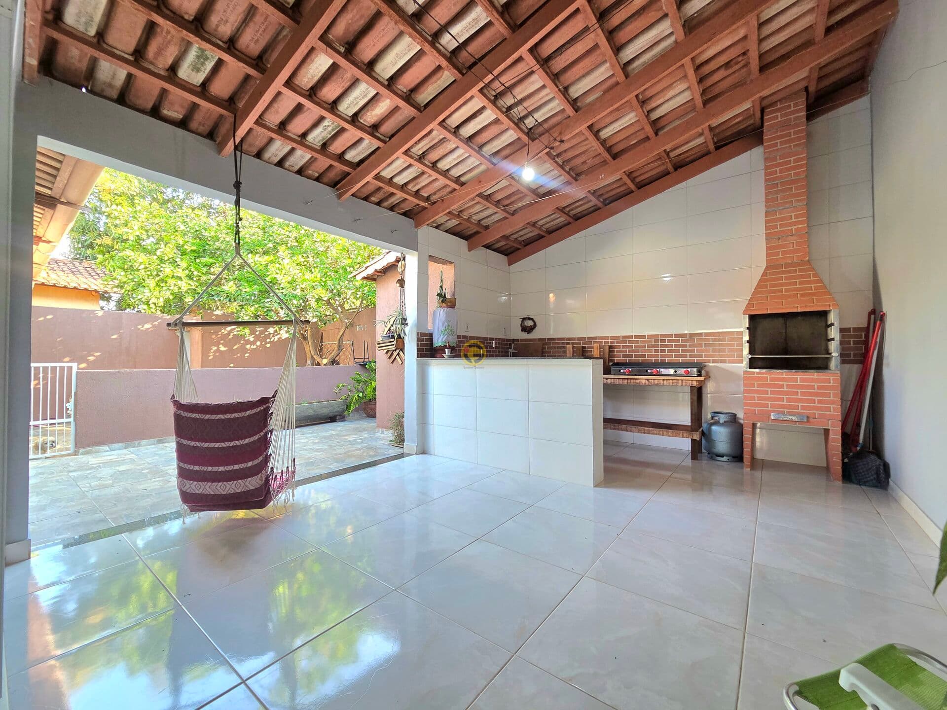 🏡 Casa de Lote Inteiro no Parque Real – Região Vila Brasília | 3 Quartos c/ Suíte, Área Gourmet e Quintal