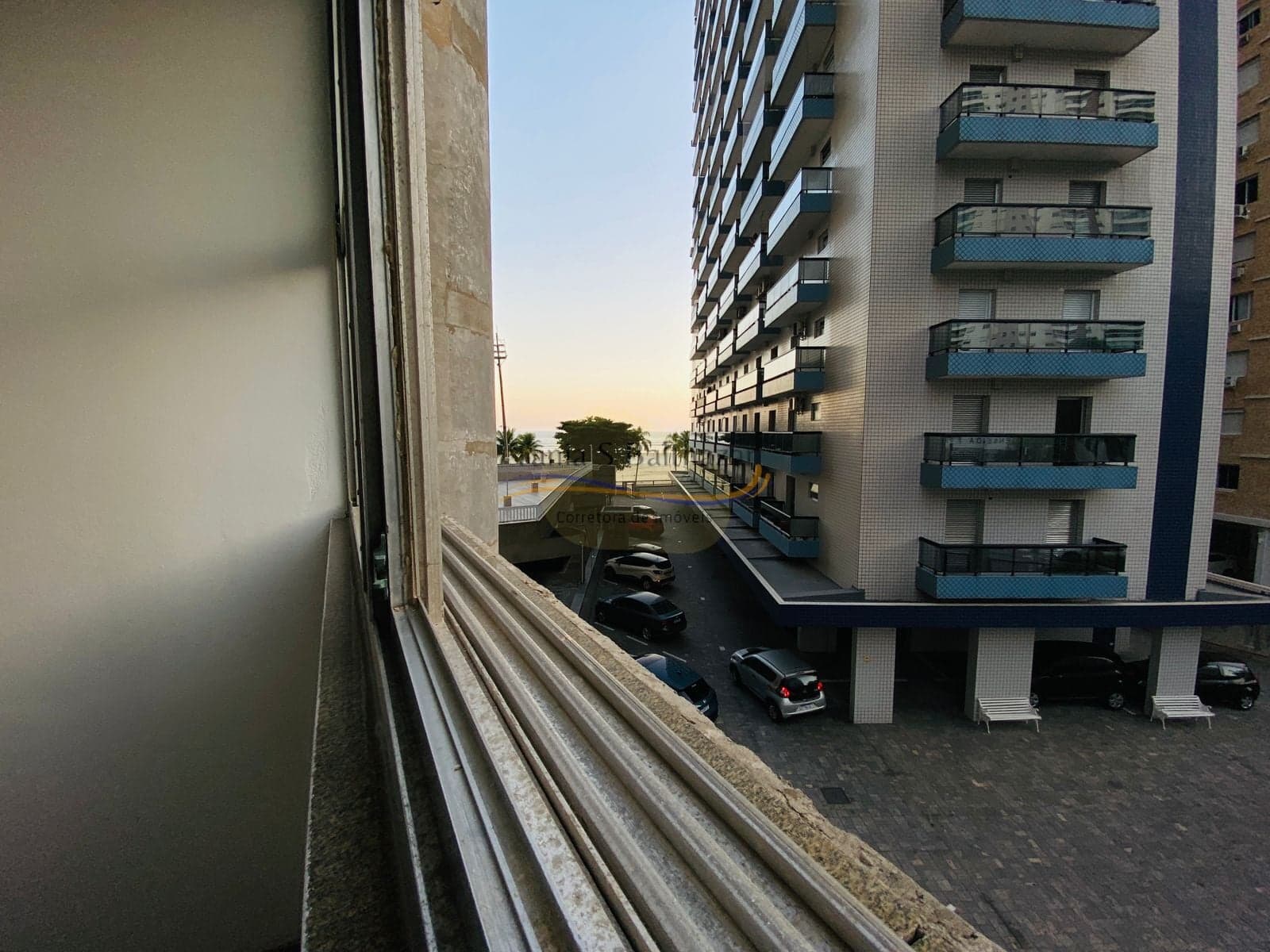 Apartamento Pé na Areia - José Menino - Santos/SP.