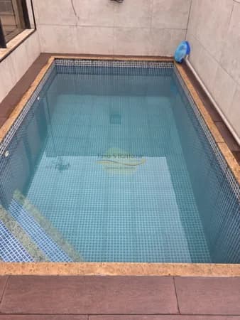 Ótima Casa Triplex com Lazer no Bairro Boqueirão em Santos/SP.