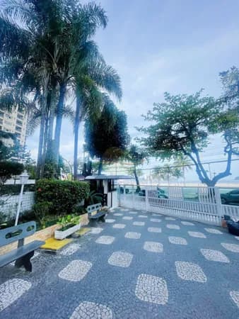 Apartamento na Avenida da Praia - São Vicente/SP.