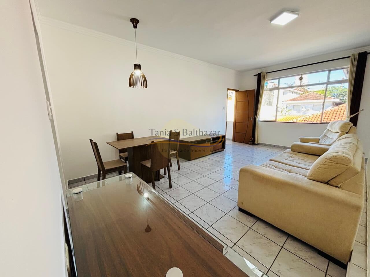 Casa à venda no Bairro Embaré - Santos/SP