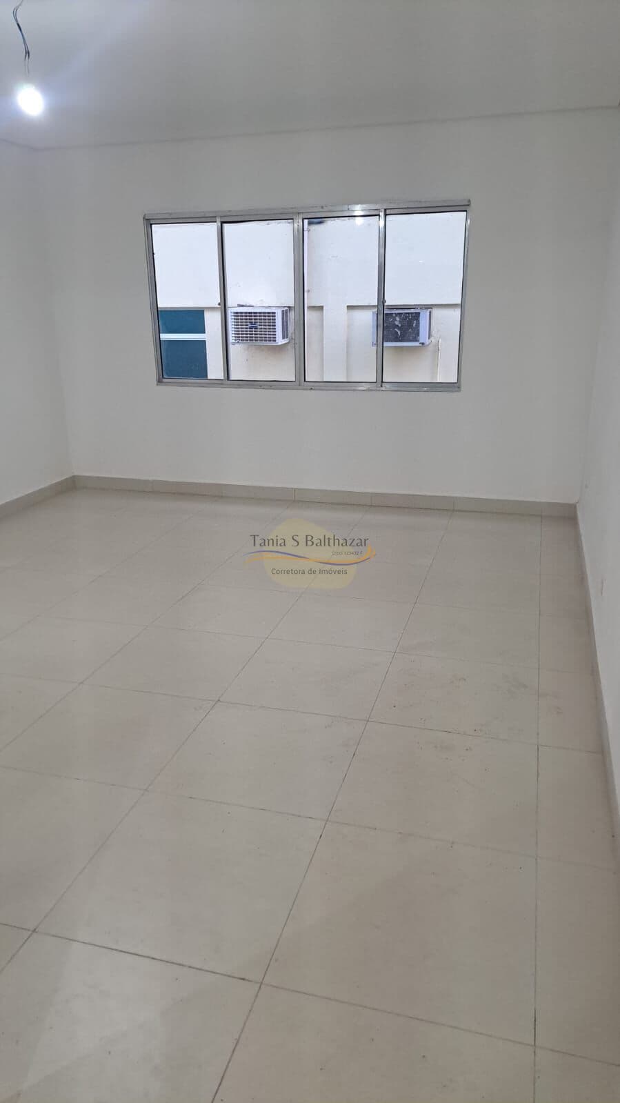 Apartamento Reformado - Santos/SP.