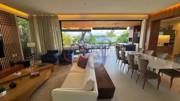 Linda casa no condomínio Azur em Eusébio com 4 suítes!