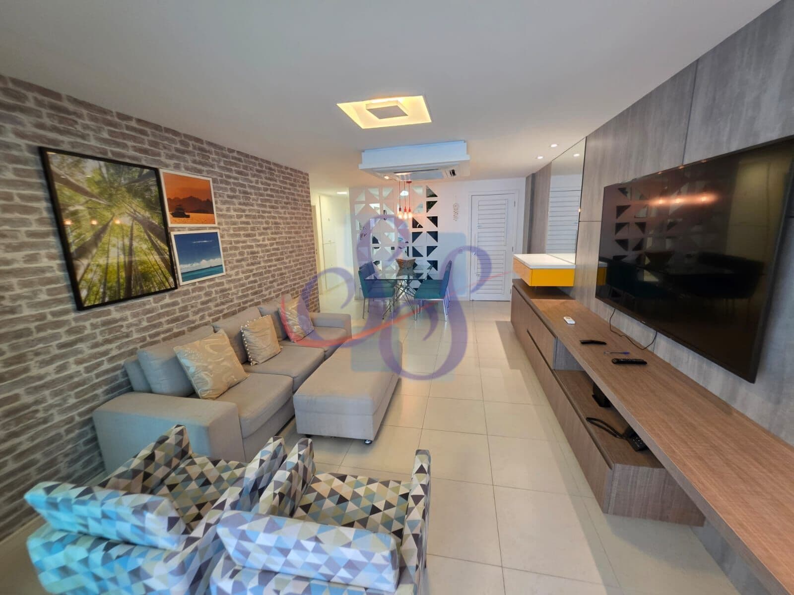 Apartamento de alto padrão para locação no Golf Ville!