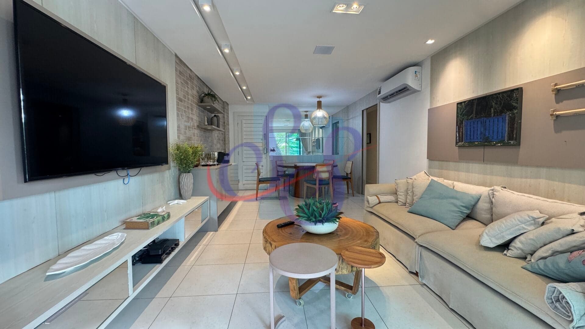 Apartamento de alto padrão mobiliado no Golf Ville com 3 suítes - Porto das Dunas!