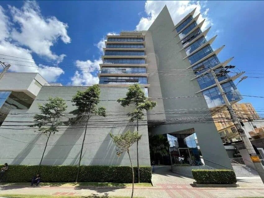 Excelente Sala Comercial de 92,33 m2, Lavabo, Vista Panorâmica, no Ponto mais Valorizado e Procurado do Prado