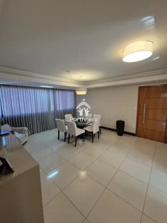 Excelente Apartamento 109 m², 3 Qts, Suite, Excelentes Armários, Vista Panorâmica, 2 Salas (Jantar e Estar/TV) - No Grajaú, a curtíssima distância da Av. Silva Lobo