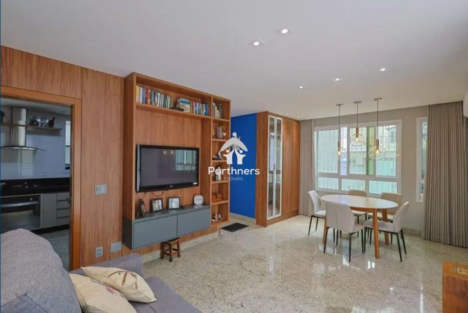 Linda Área Privativa 217,67 m² (116 m2 Interno + 102 m2 Externo), Lindamente Reformada e Decorada, Marcenaria 1ª Linha em todo o Apartamento - No Prado, a curta distância da Av. Francisco Sá e do Supermercados Verdemar