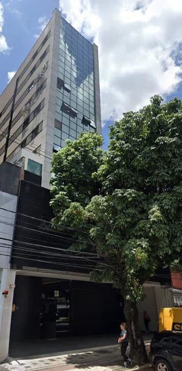 Excelente Sala Comercial de 191,04 m2 (131,75 m² Interno + 59,29 m² Externo), 3 Lavabos, 2 Vgs de Garagem, no Ponto mais Valorizado e Procurado do Santo Agostinho