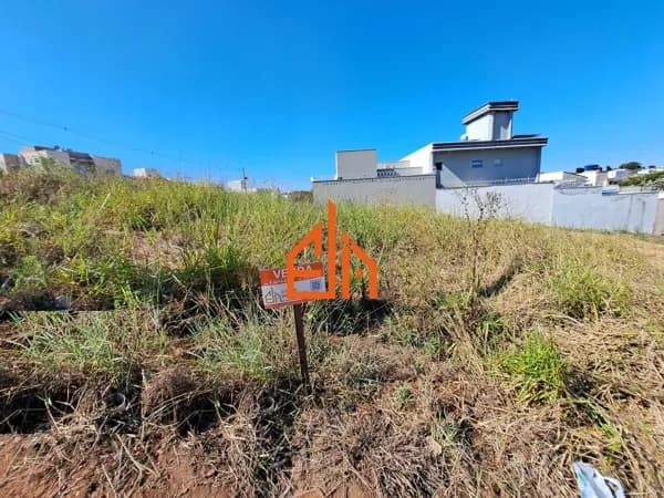 Lote/Terreno em Passos - Parque das Aroeiras