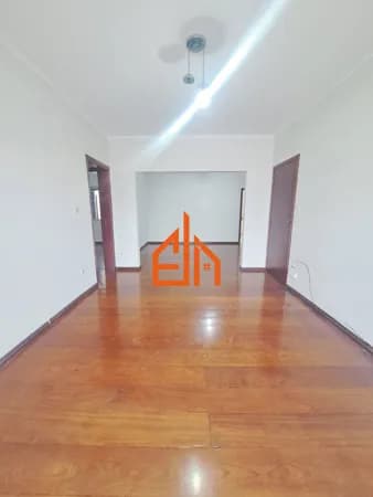 Apartamento em Passos - Centro