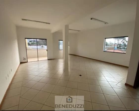 Sala/Conjunto em Soledade - Centro