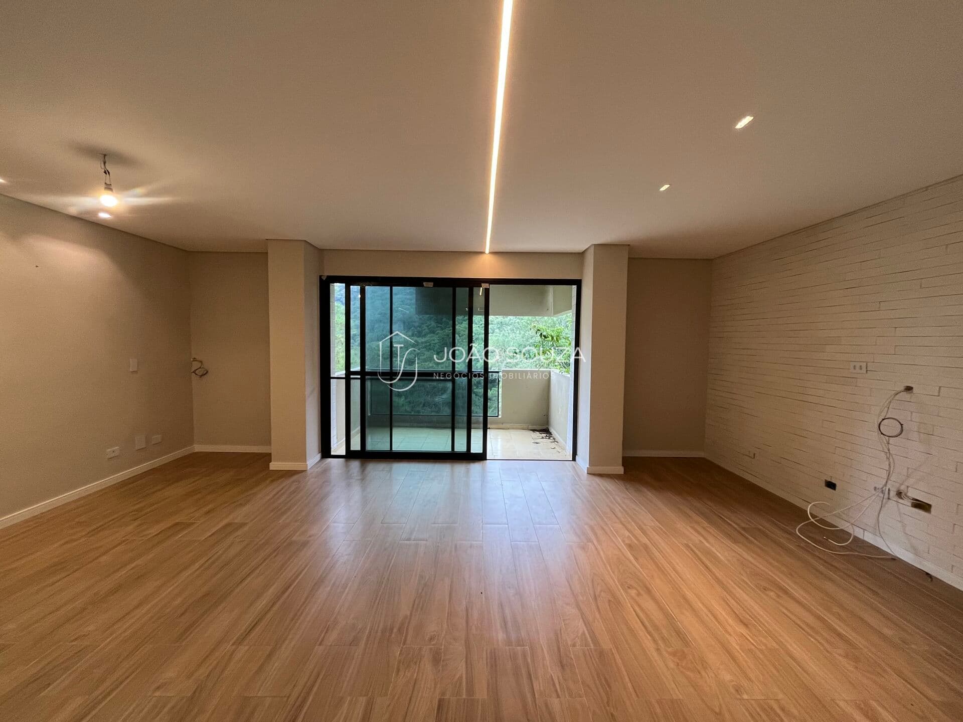 Apartamento em Guarujá - Enseada