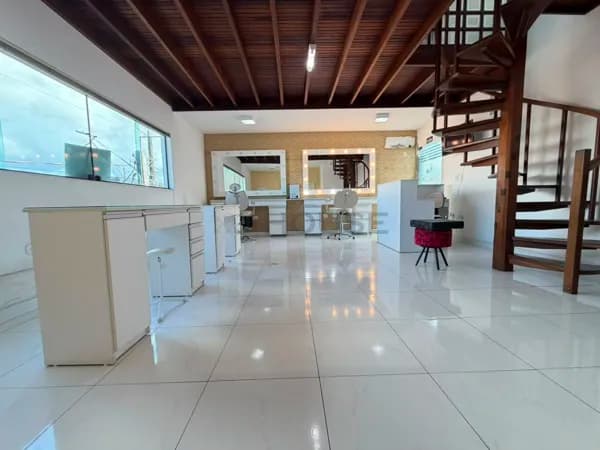 Sala/Conjunto em Ubatuba - Centro