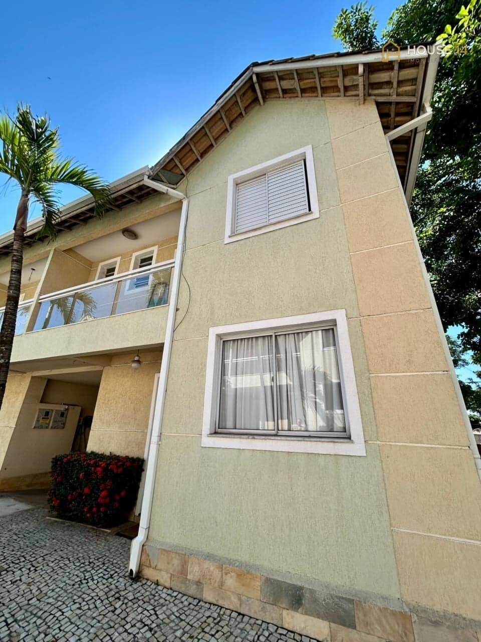 Casa Geminada bairro Cabral