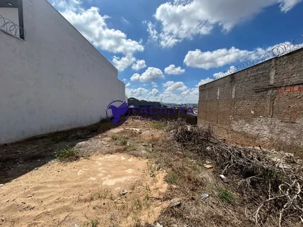 Lote/Terreno em Passos - Parque das Aroeiras