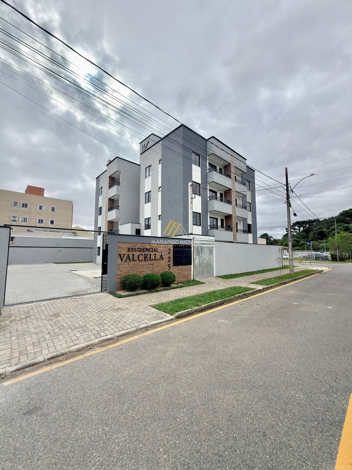 Apartamento em São José dos Pinhais - São Cristóvão