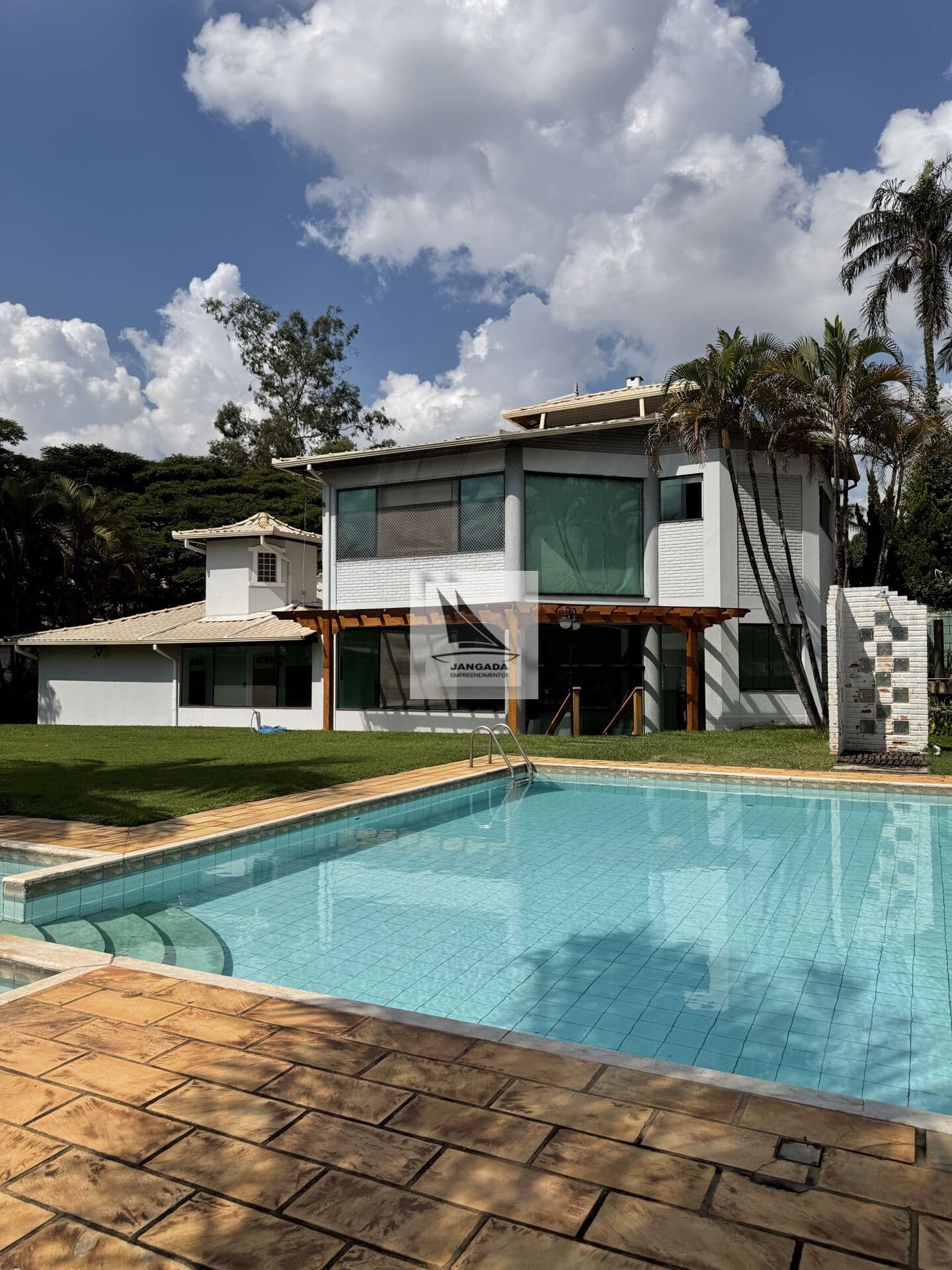Casa em Condomínio em Quintas da Jangada - 2ª Seção, Ibirité/MG