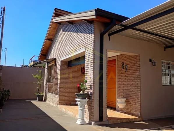 Casa em Bebedouro - Centro
