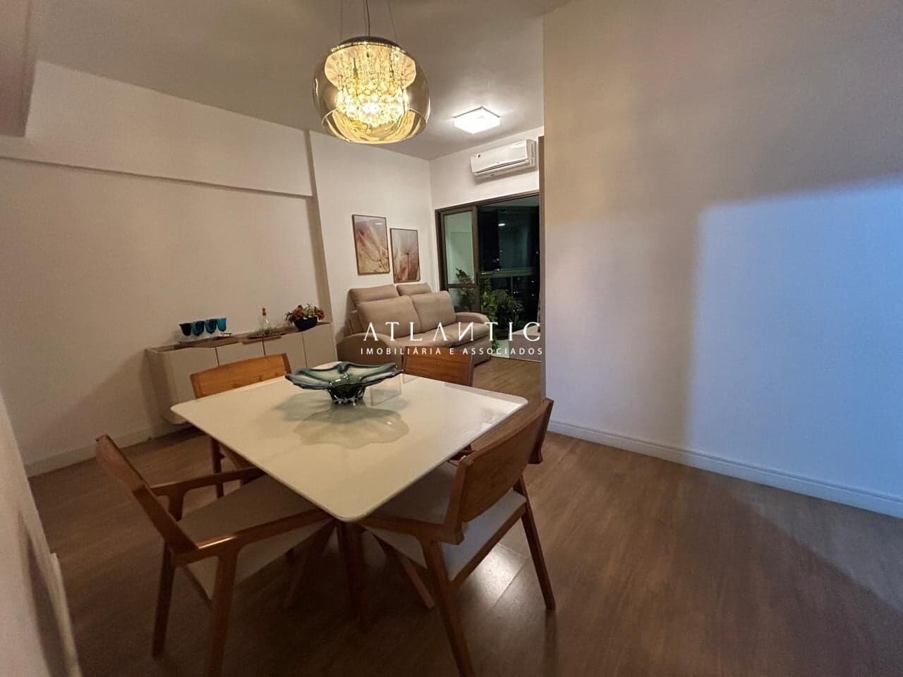 Apartamento com Vista Mar no Edifício Ponta de Areia com 2 quartos e 73 m² - Praia da Costa - Vila Velha / ES