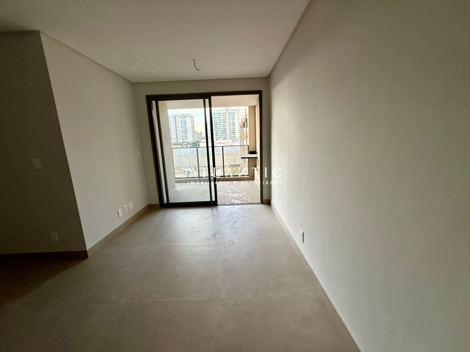 Apartamento no Edifício Liberty 205 com 3 quartos sendo 1 suíte e 78,81 m² - Praia de Itaparica - Vila Velha / ES