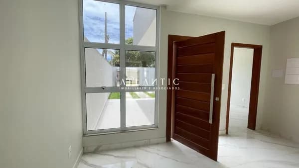 Casa Alto Padrão com 3 Quartos em Balneário Ponta da Fruta - Vila Velha / ES