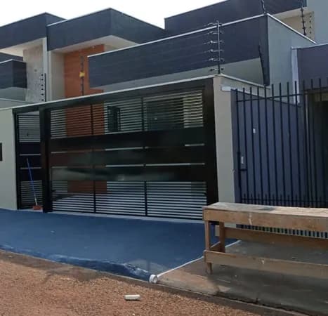 Casa à venda no bairro Jardim São Paulo II em Sarandi/PR