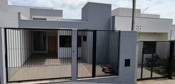 Casa à venda no bairro Jardim Monte Rei em Maringá/PR