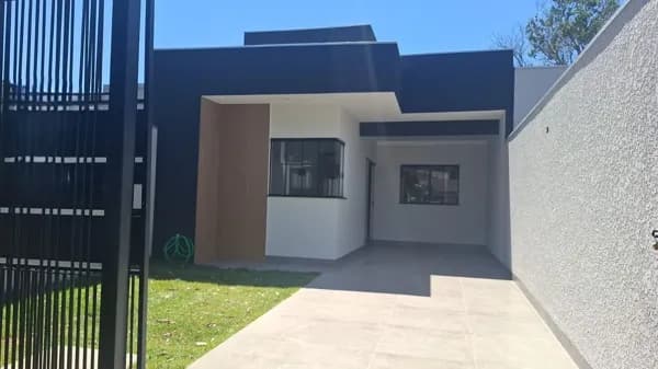 Casa à venda no bairro Parque Tarumã em Maringá/PR