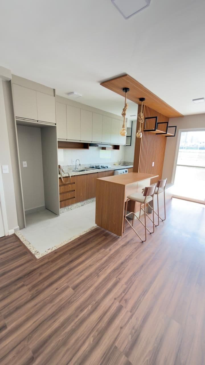 Apartamento à venda no bairro Zona 08 em Maringá/PR
