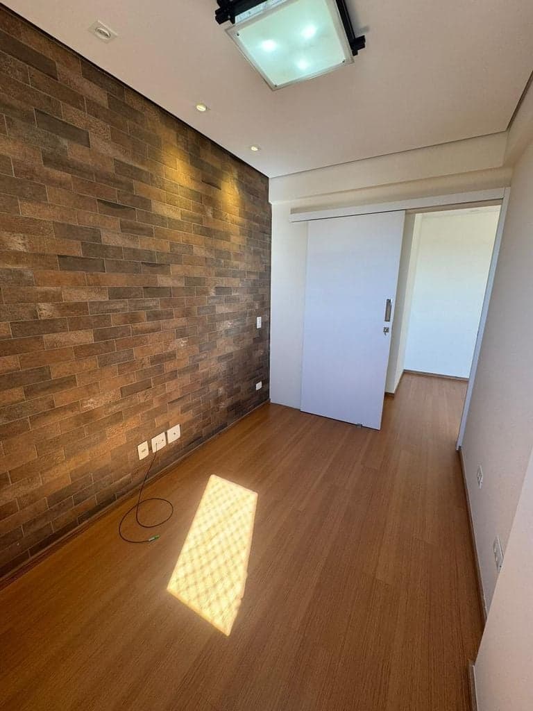 Apartamento à venda no bairro Vila Nova em Maringá/PR