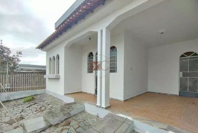 Casa em São Judas Tadeu, Divinópolis/MG