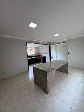 Apartamento em Centro, Divinópolis/MG