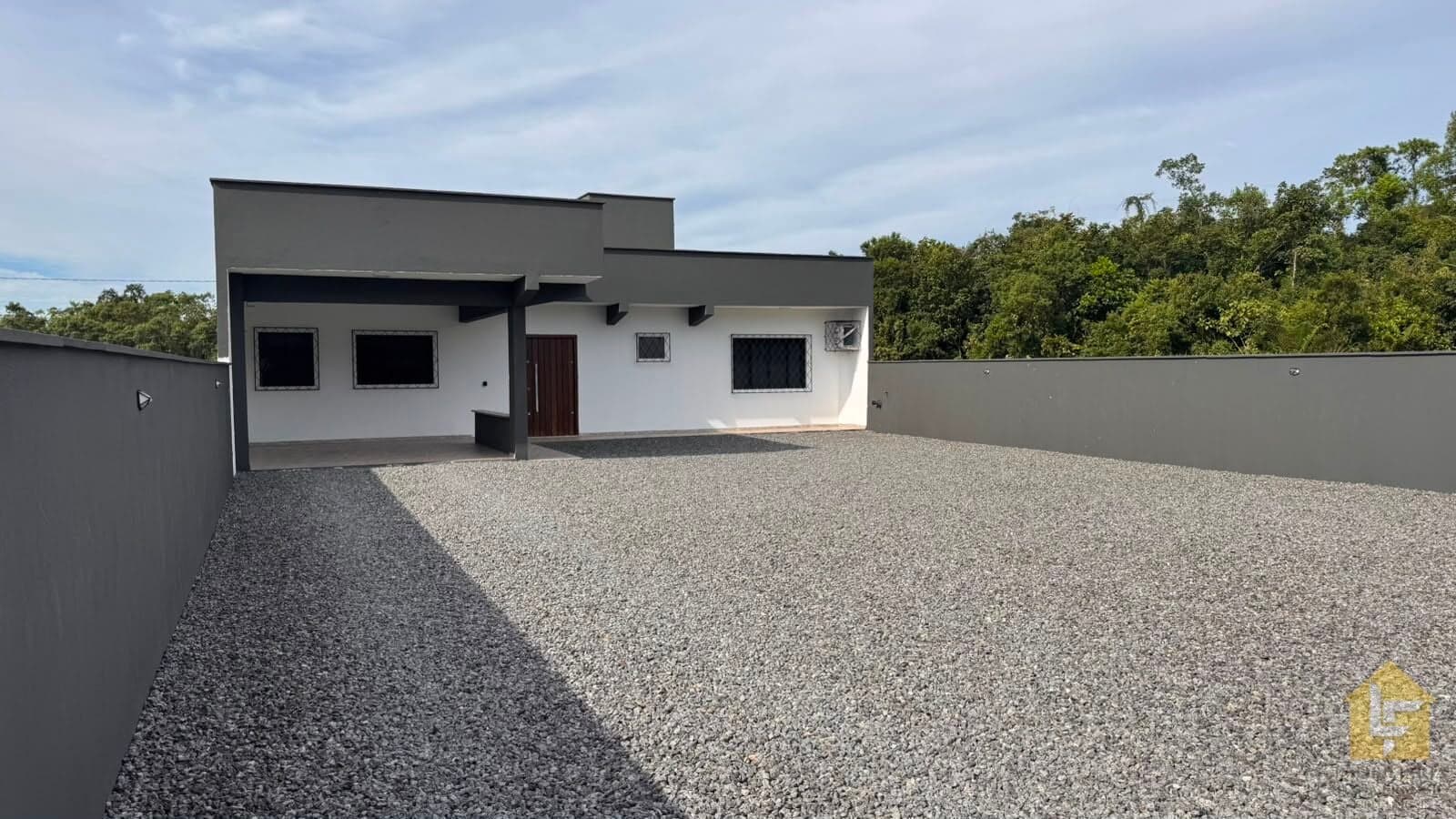 Casa à venda no Rio da Onça | Garuva