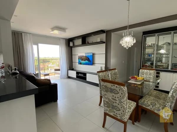 Apartamento à venda no Centro de Pirabeiraba | 3 quartos, suíte e 112m² privativos
