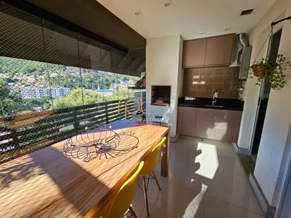 Apartamento Cobertura Duplex em Nogueira, Petrópolis/RJ