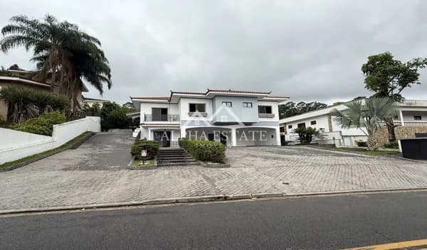 Casa Alto Padrão em Tamboré