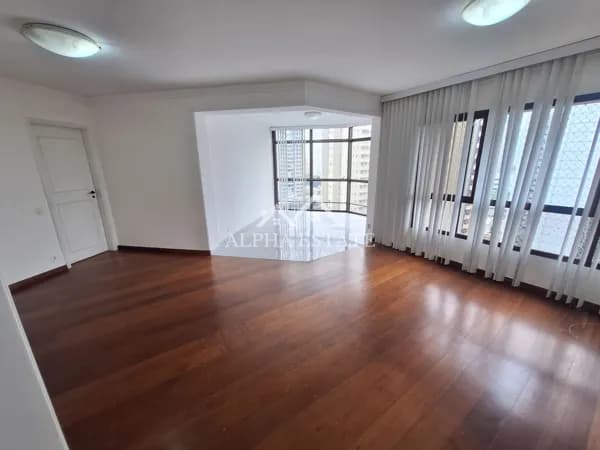 Apartamento em Alphaville