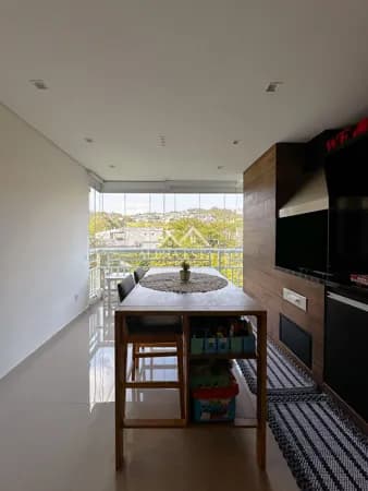 Apartamento em Tamboré