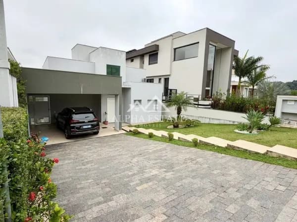 Casa Alto Padrão em Alphaville